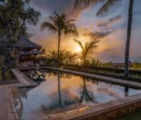 Villa Cemara, Pool bei Sonnenuntergang Villa Cemara, Pool bei Sonnenuntergang