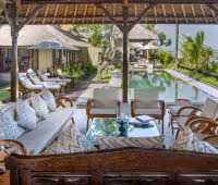 Villa Cemara, Wohnzimmer mit Blick aufs Meer Villa Cemara, Wohnzimmer mit Blick aufs Meer
